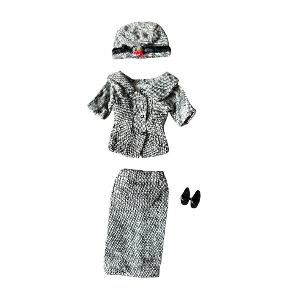 Vintage Barbie Doll Career Girl Outfit Tweed Jacket Skirt Hat Shoes  #954 Mattel